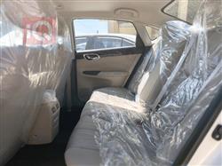 نيسان سيلفي